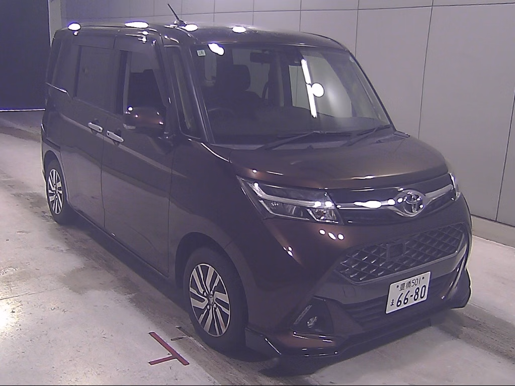 TOYOTA TANK