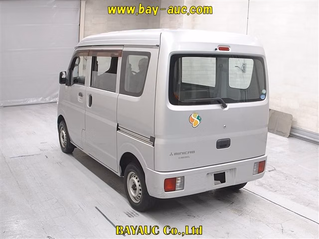 MITSUBISHI MINICAB