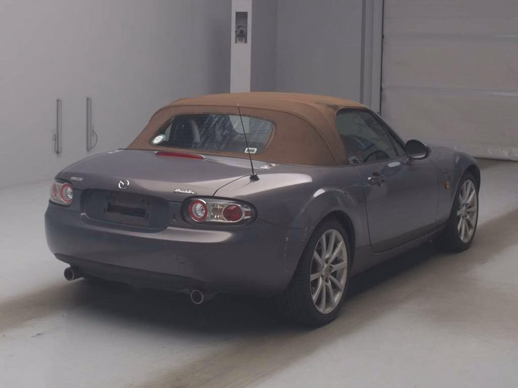 MAZDA ROADSTER