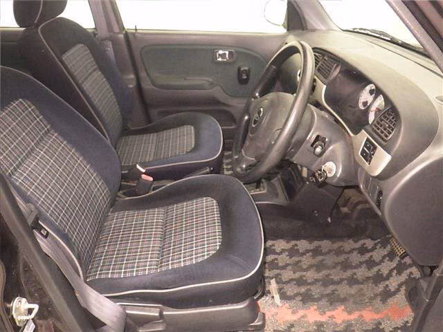 DAIHATSU MIRA GINO