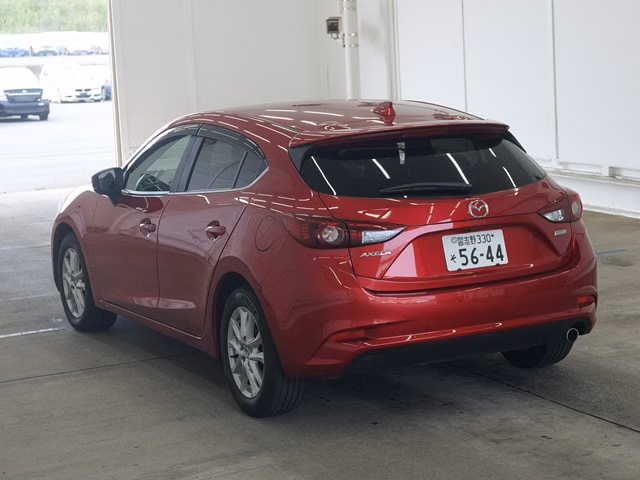 MAZDA AXELA