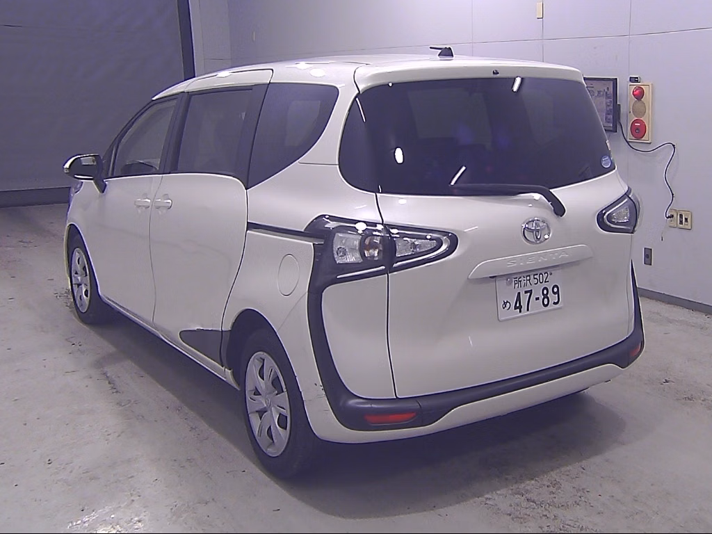 TOYOTA SIENTA
