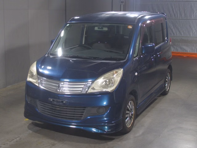 MITSUBISHI DELICA D:2