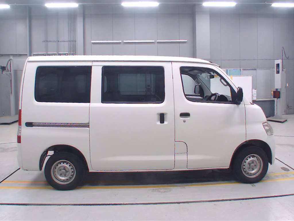 TOYOTA LITE ACE