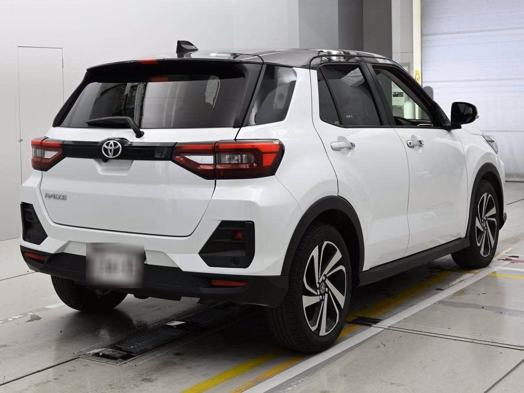 TOYOTA RAIZE