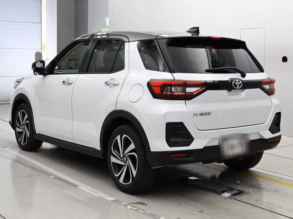 TOYOTA RAIZE