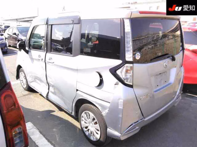 TOYOTA TANK