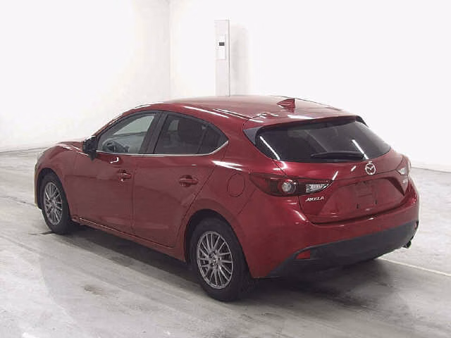MAZDA AXELA