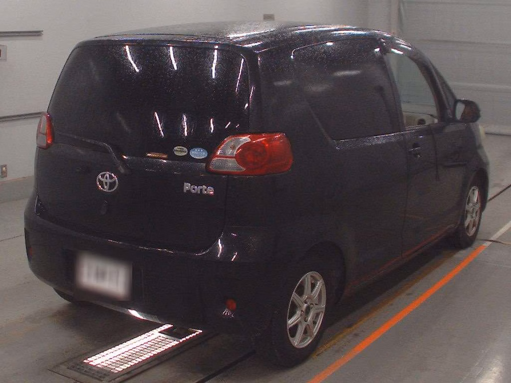 TOYOTA PORTE