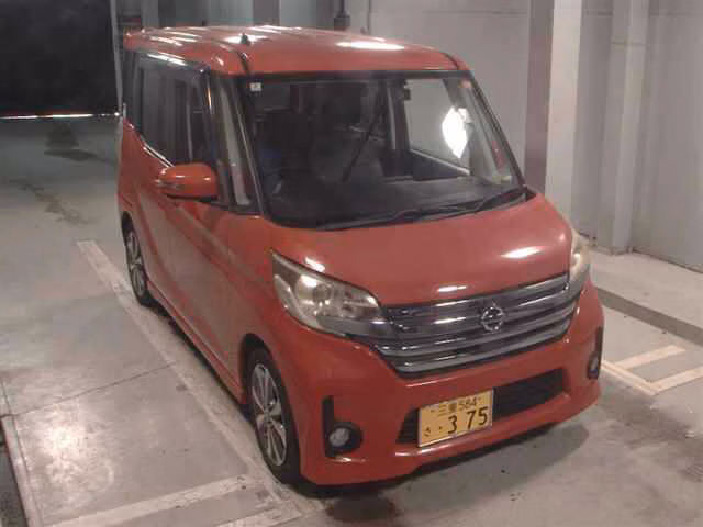 Nissan DAYZ Roox