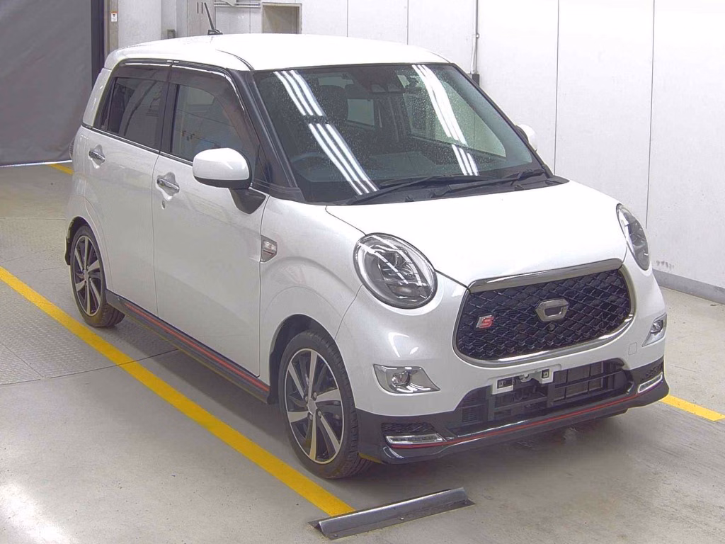 DAIHATSU CAST