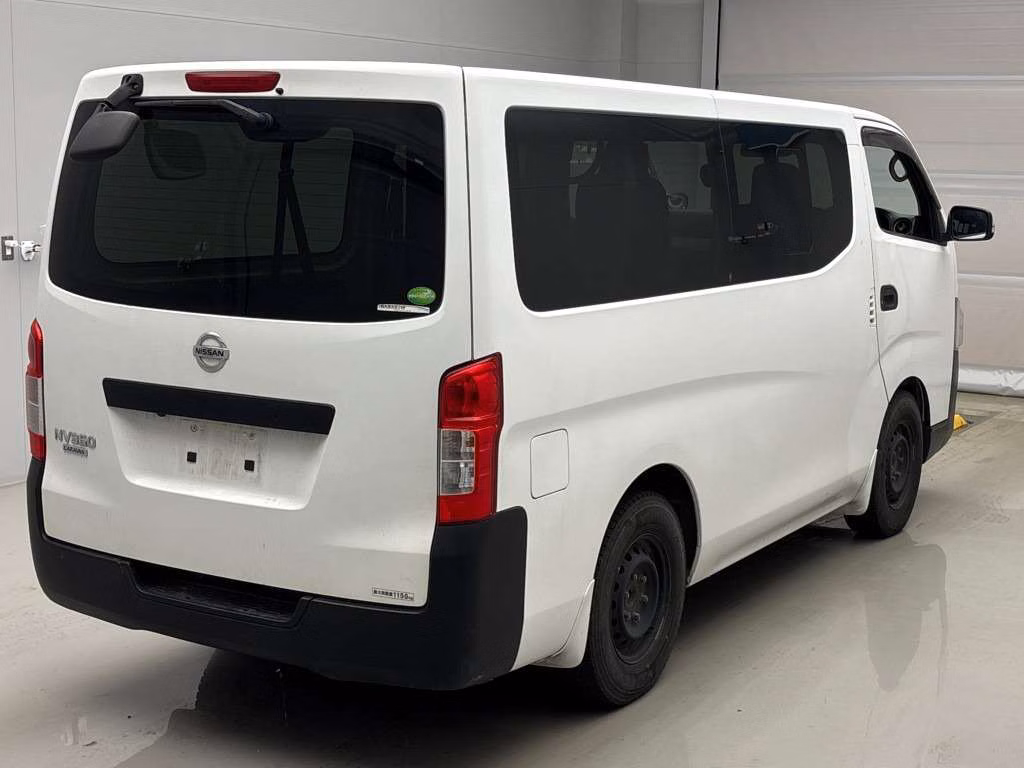 NISSAN NV350 CARAVAN