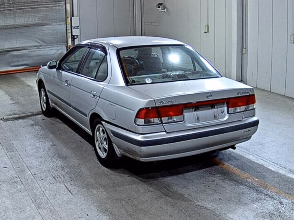 NISSAN SUNNY