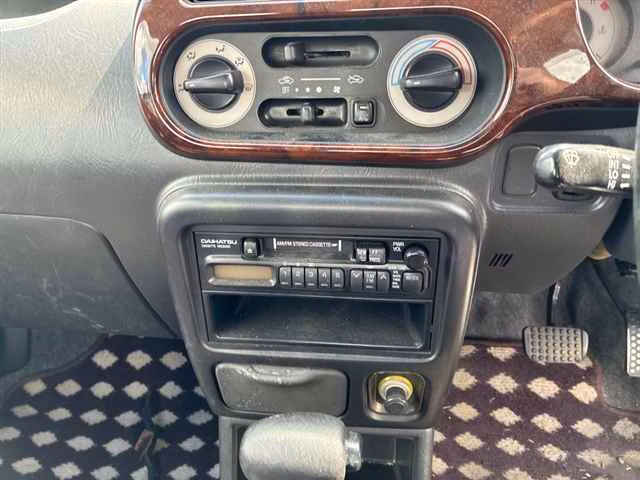 DAIHATSU MIRA GINO