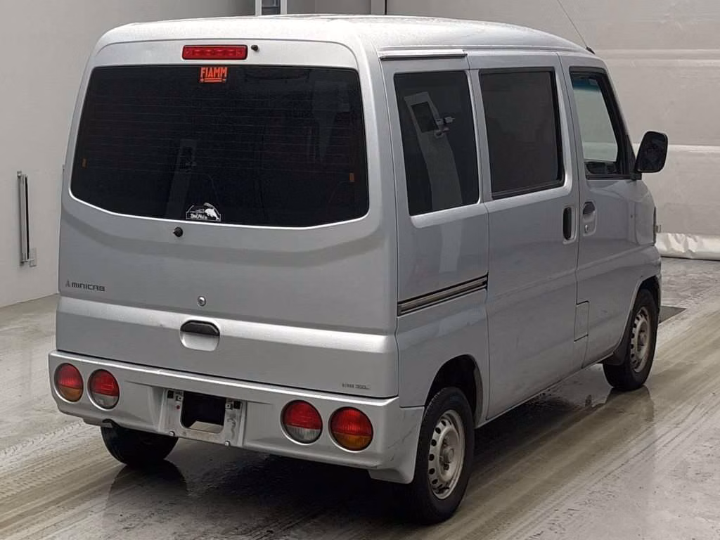 MITSUBISHI MINICAB