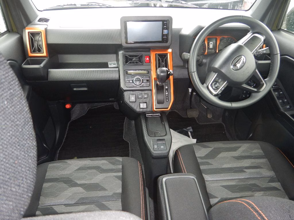 DAIHATSU TAFT
