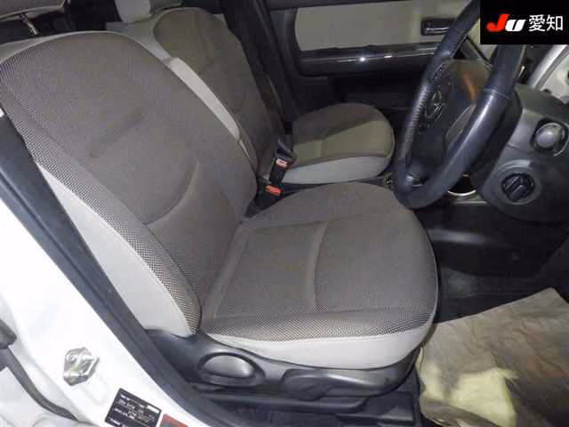 MAZDA VERISA