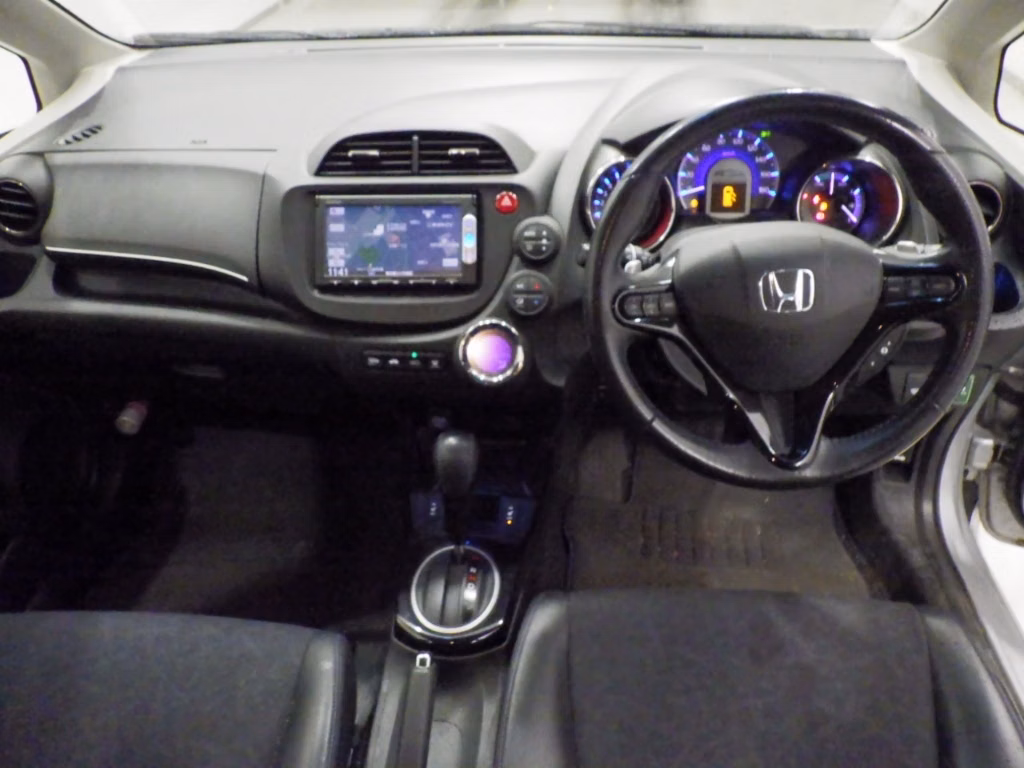 HONDA FIT SHUTTLE