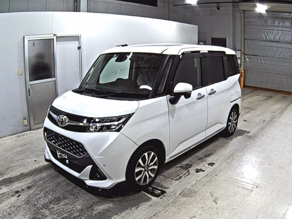 TOYOTA TANK