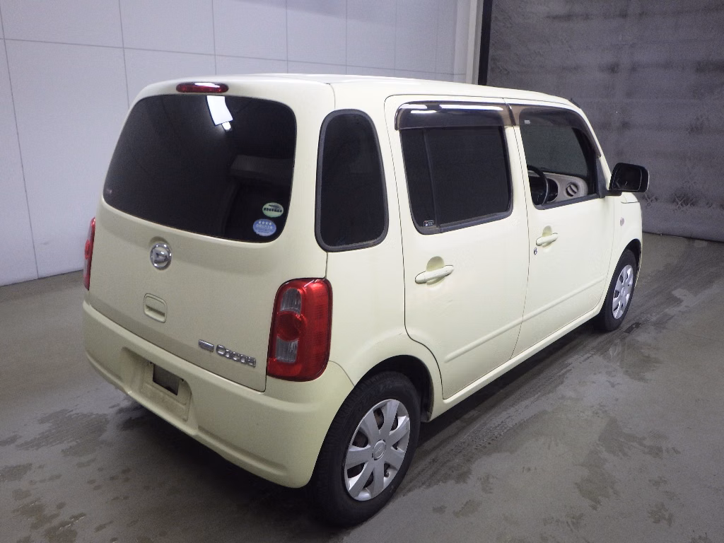 DAIHATSU MIRA COCOA