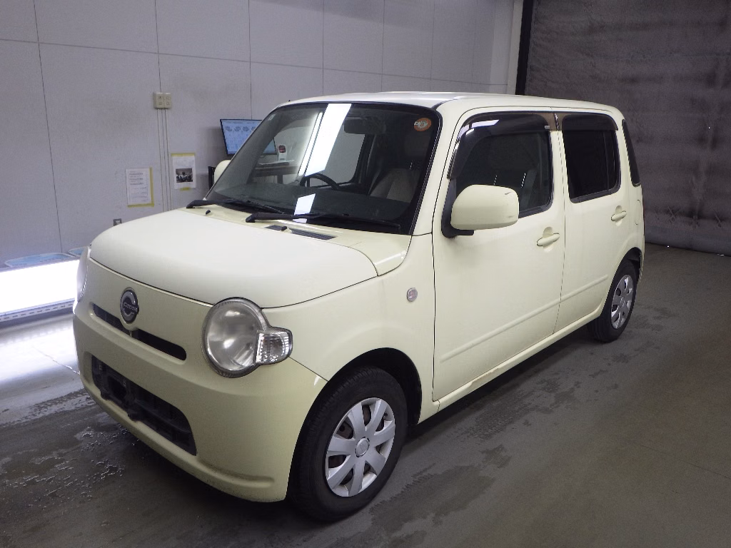 DAIHATSU MIRA COCOA