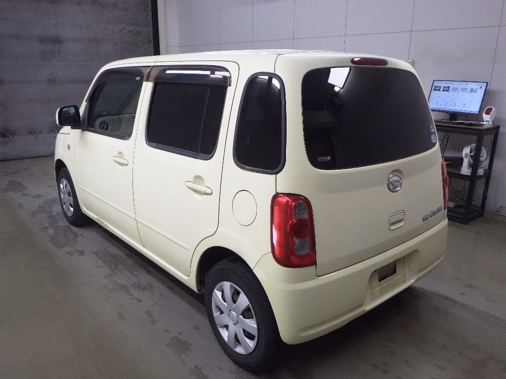 DAIHATSU MIRA COCOA