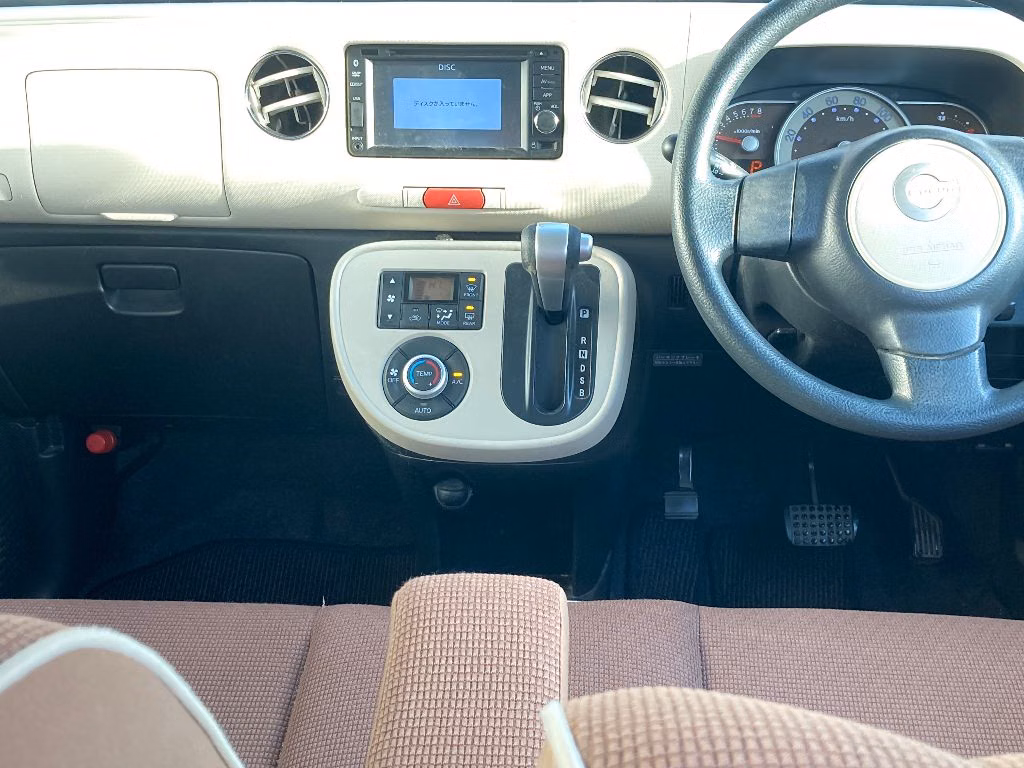 DAIHATSU MIRA COCOA
