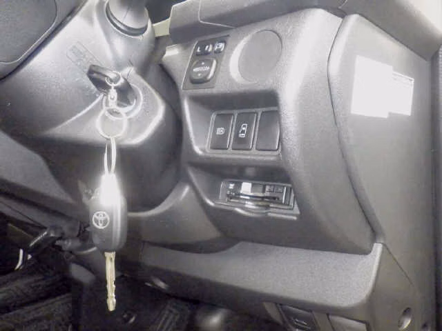 TOYOTA REGIUS ACE