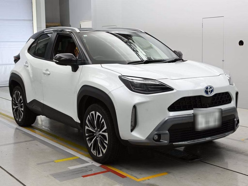 TOYOTA YARIS CROSS
