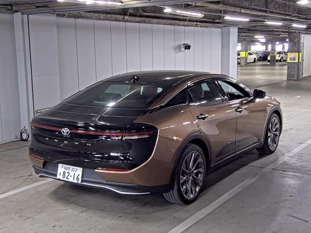 TOYOTA CROWN