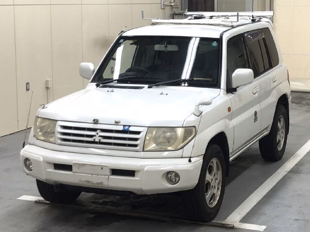 MITSUBISHI PAJERO IO