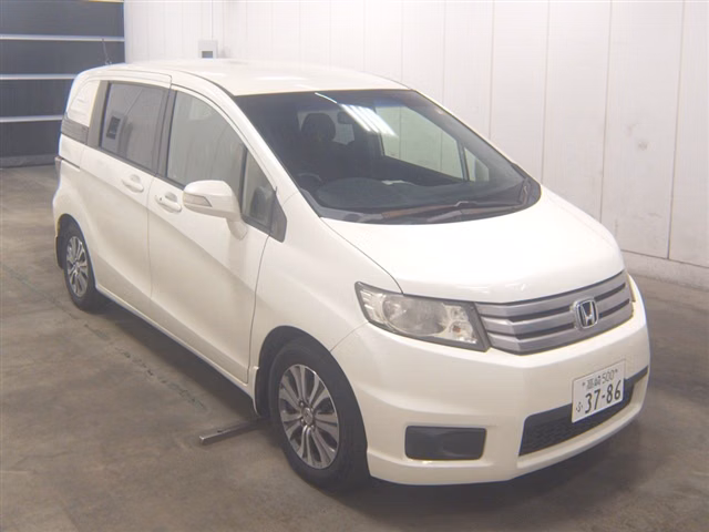HONDA FREED SPIKE