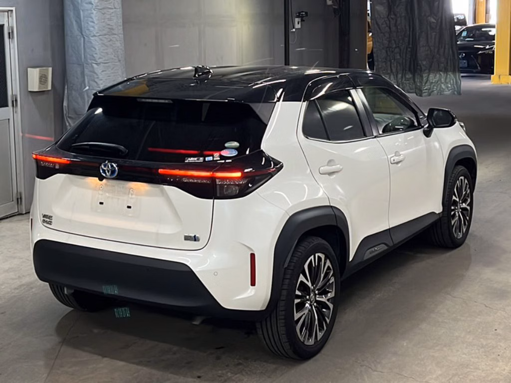 TOYOTA YARIS CROSS