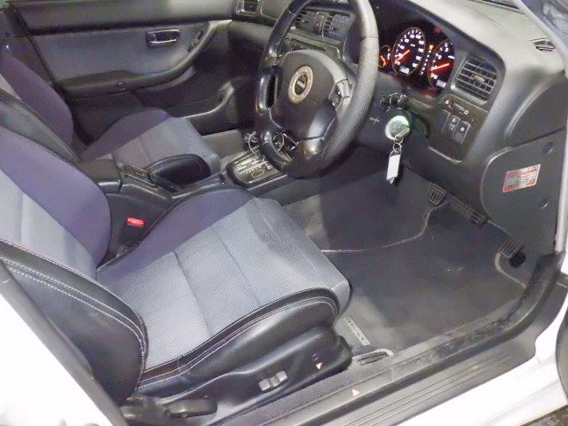 SUBARU LEGACY B4