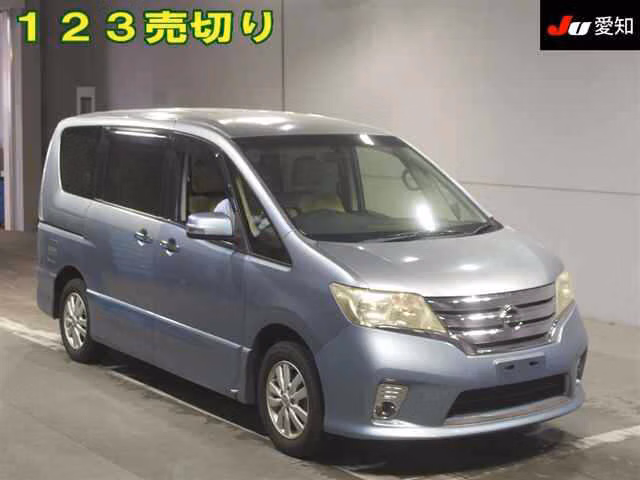 NISSAN SERENA