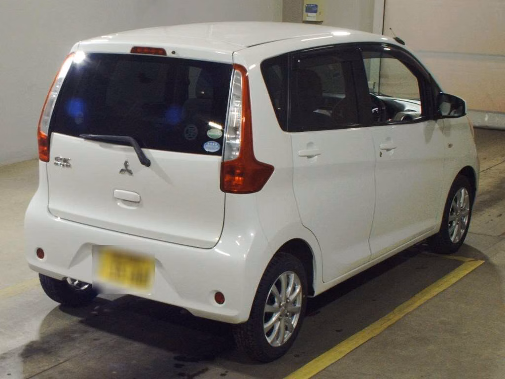 MITSUBISHI EK WAGON