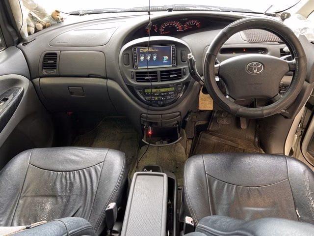 TOYOTA ESTIMA