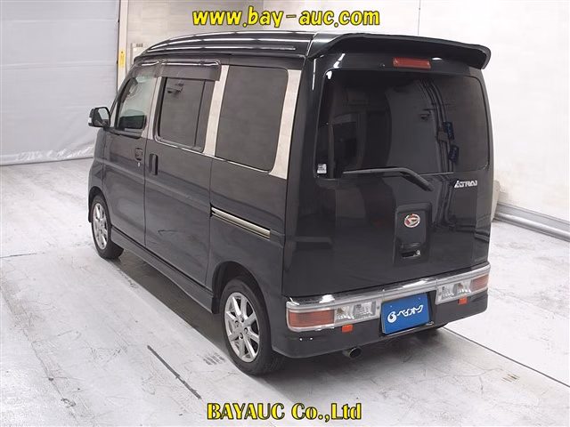 DAIHATSU ATRAI
