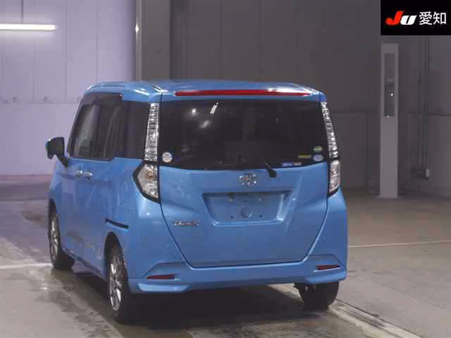 TOYOTA TANK