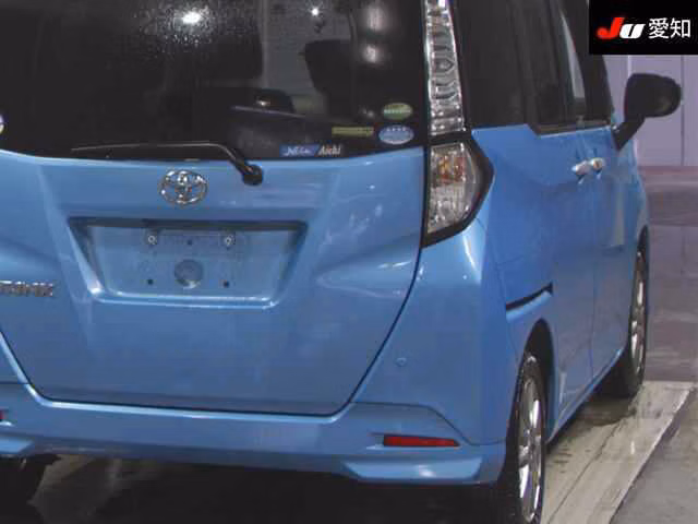 TOYOTA TANK