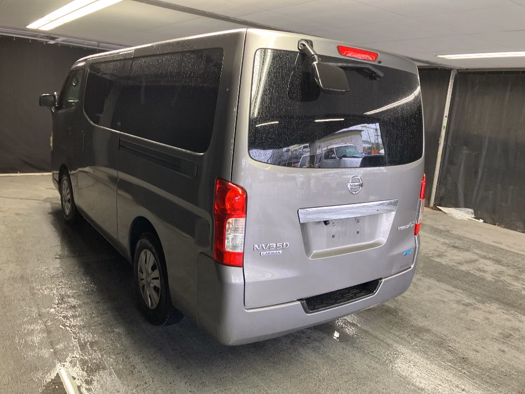 NISSAN NV350 CARAVAN