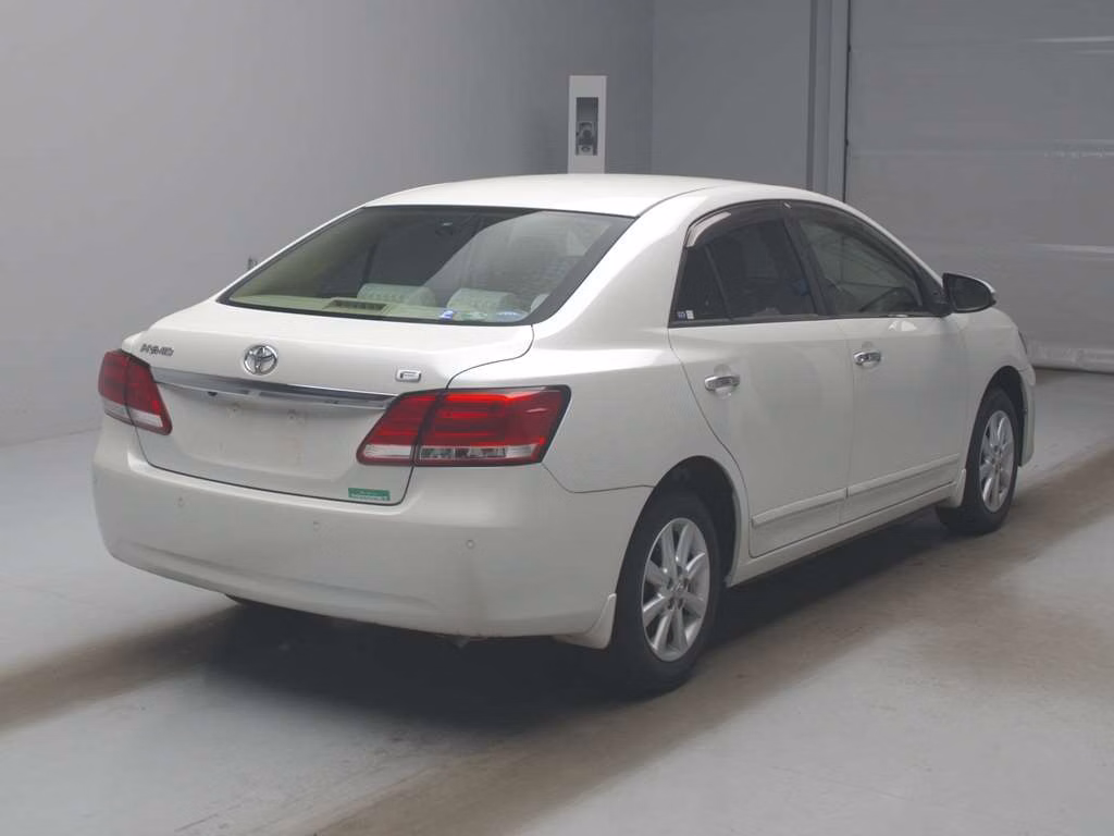 TOYOTA PREMIO