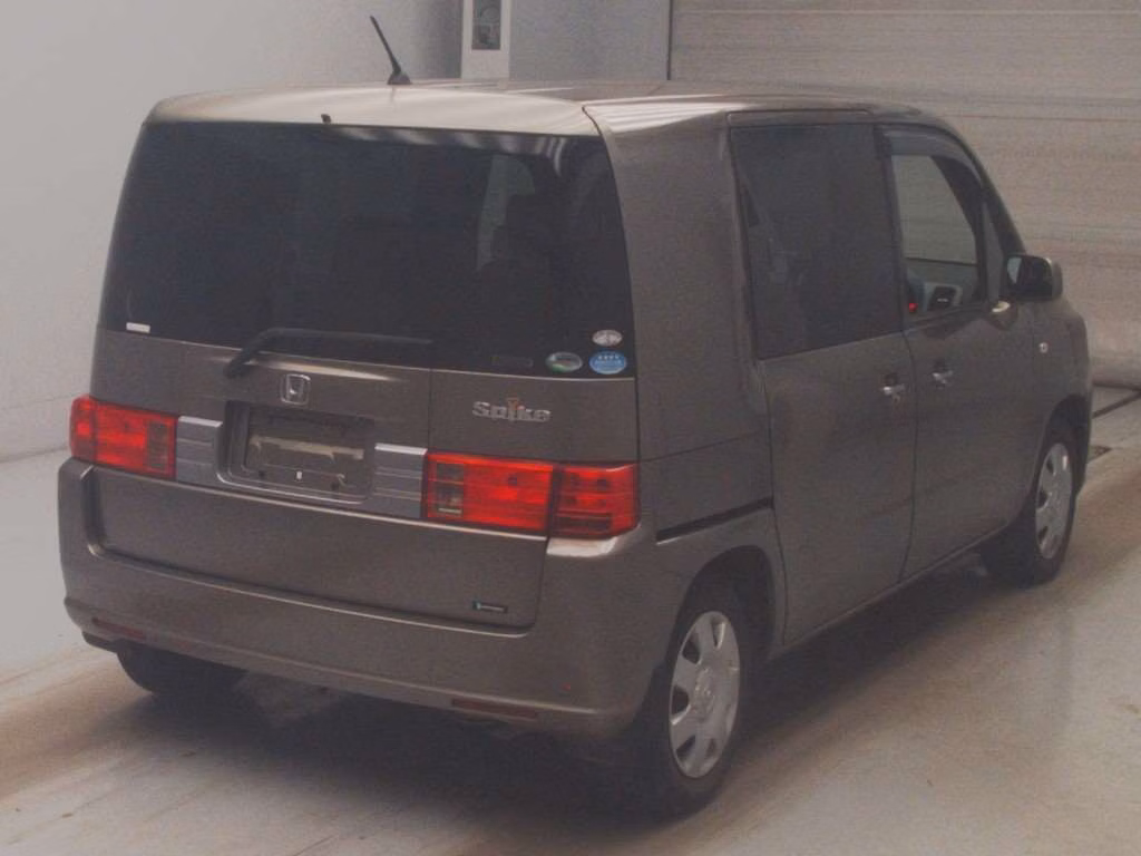 HONDA MOBILIO SPIKE