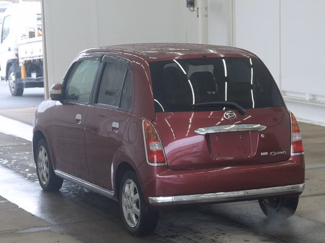 DAIHATSU MIRA GINO