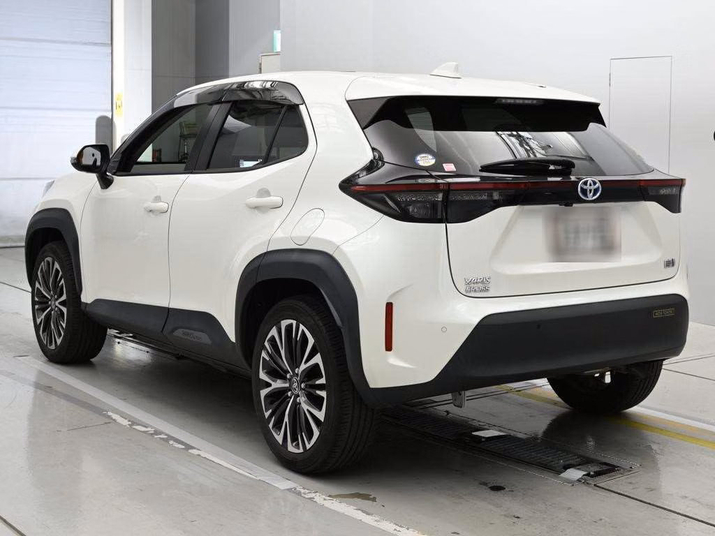 TOYOTA YARIS CROSS