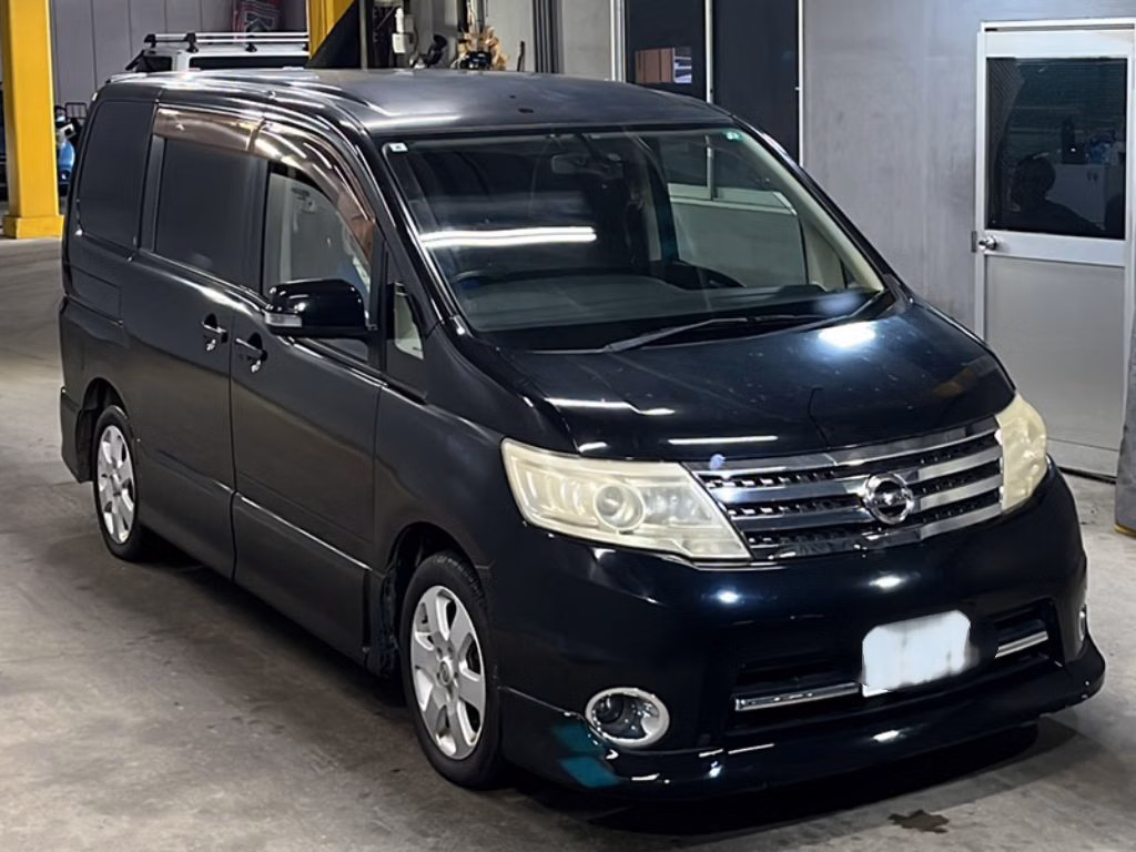 NISSAN SERENA