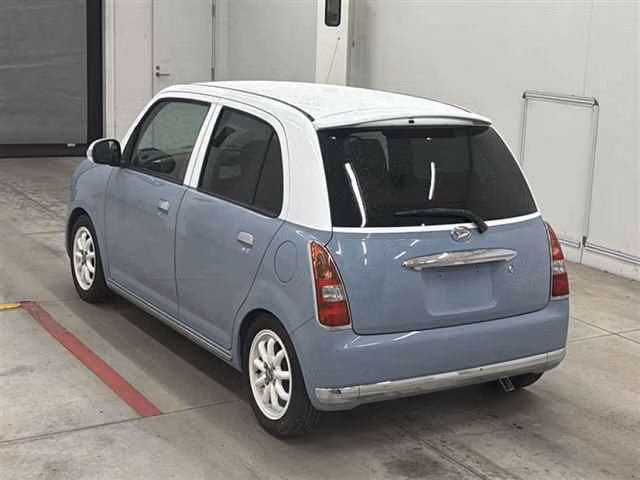 DAIHATSU MIRA GINO