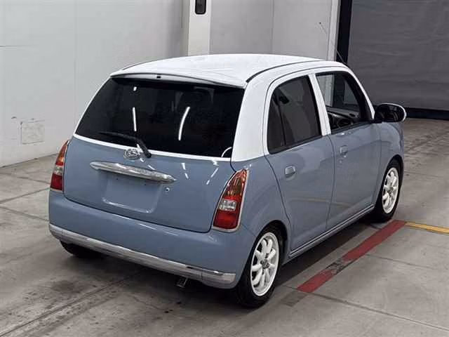DAIHATSU MIRA GINO