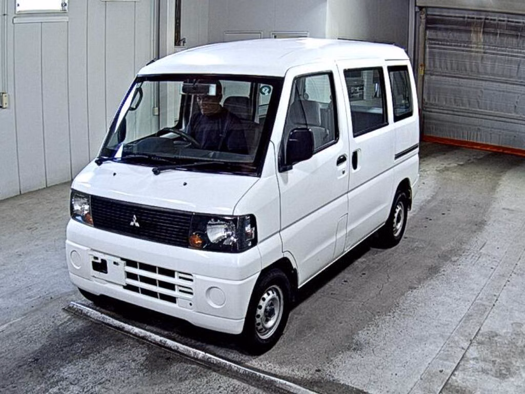 MITSUBISHI MINICAB