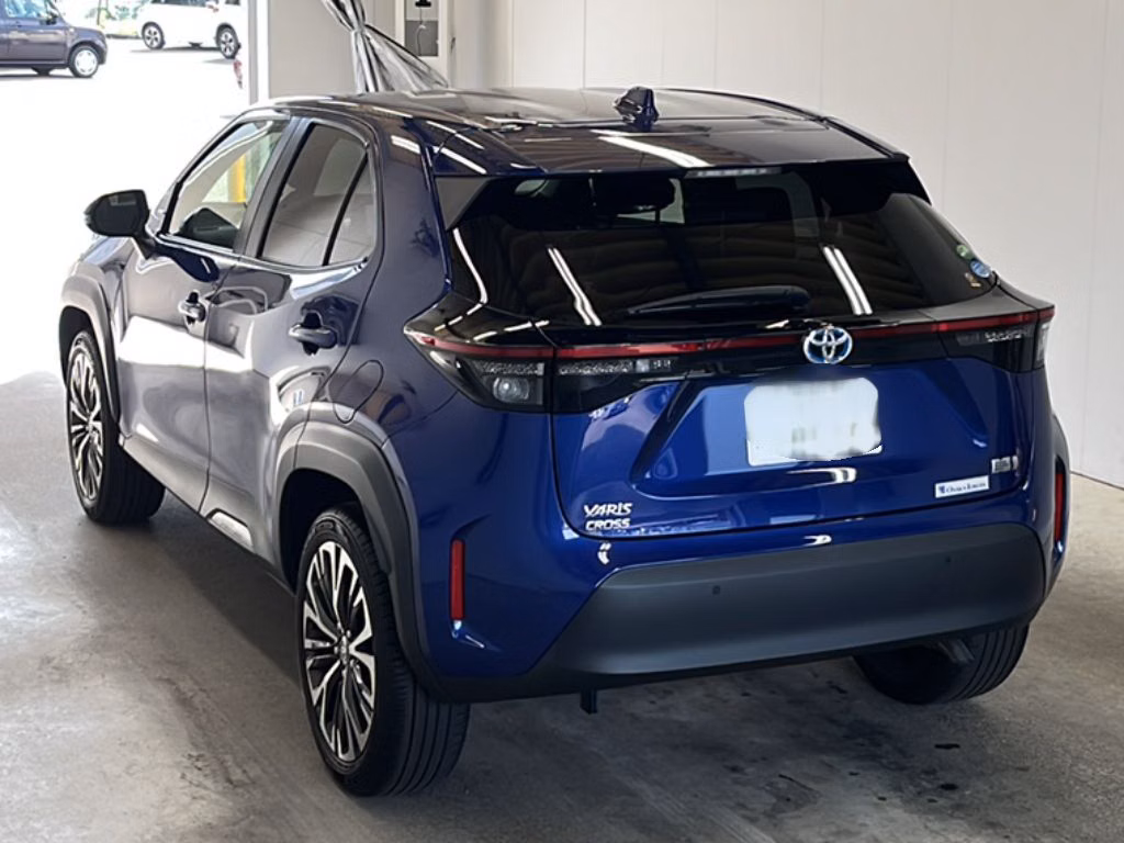 TOYOTA YARIS CROSS